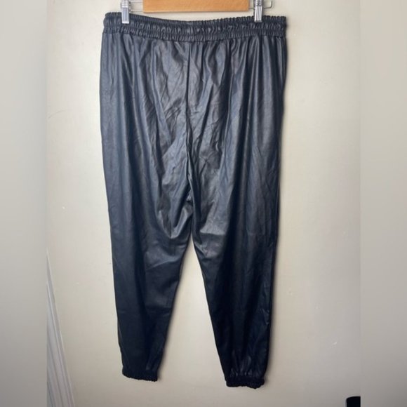 ASOS Curve Vegan Leather Jogger - Picture 5 of 13